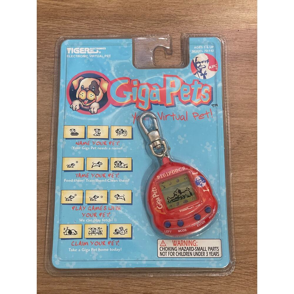 Vintage Gigapets Virtual Pet Toy Sealed KFC Reddit Digipooch 1997